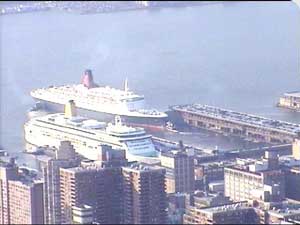 QE2 on her way  17.00 EST