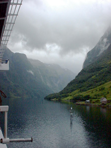 Moody and Misty in Sognefjord