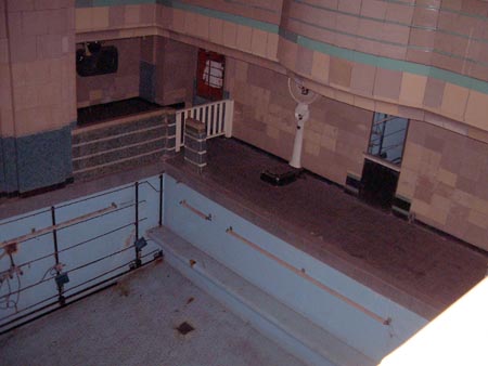 RMS Queen Mary - 1st Class Swimming Pool