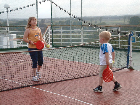 Paddle Tennis - Beverley & Howard